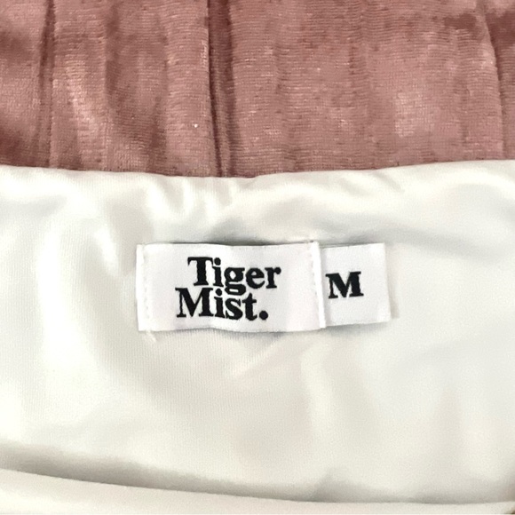 Tiger Mist Skirt Set - Picture 8 of 8